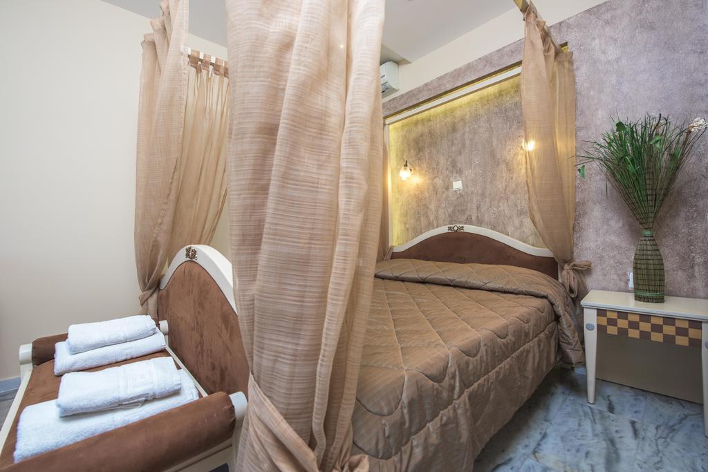 Aparthotel Mouse Island Perama  Zimmer foto